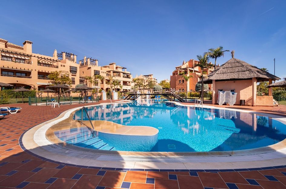 Appartement in Urbanización Puerto de Estepona