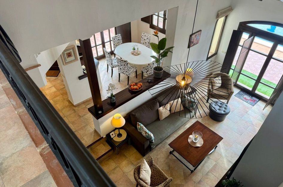 Villa in El Escobar