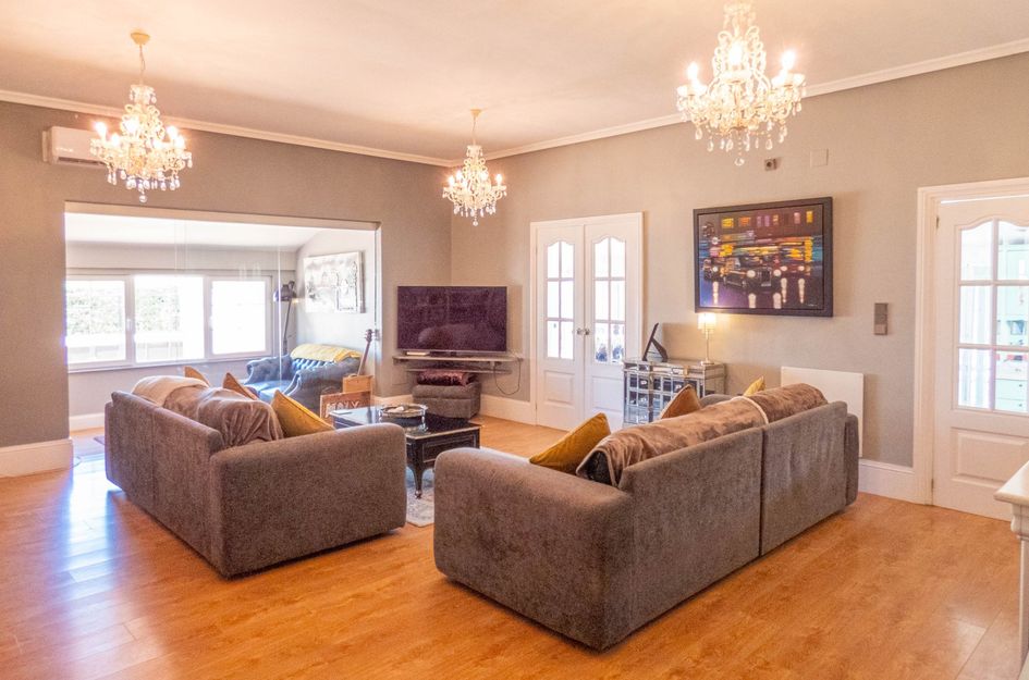 Villa in Heredades