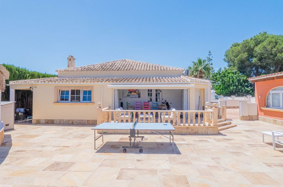 Villa in Heredades
