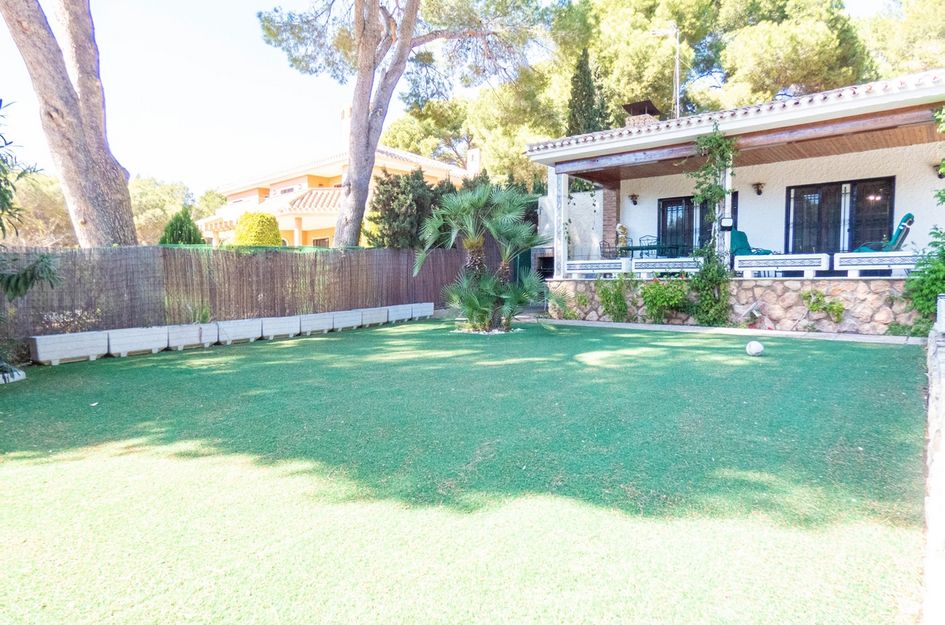 Villa in Dehesa de Campoamor