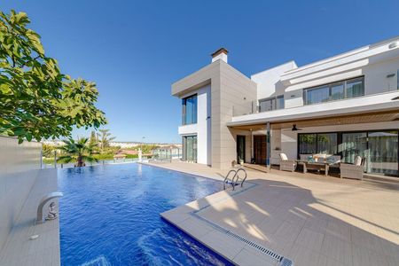 Villa in Torrevieja
