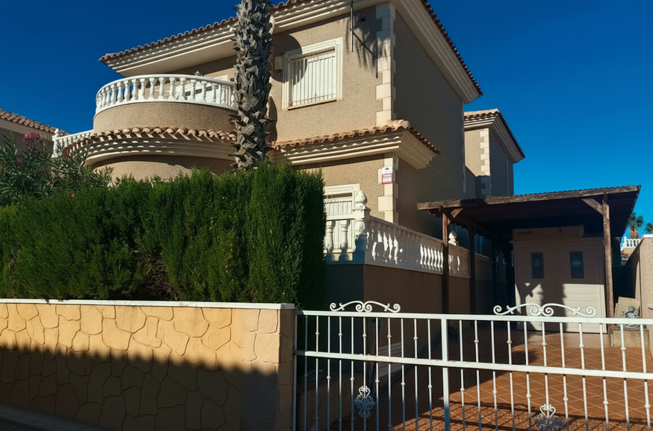Villa in Torrevieja