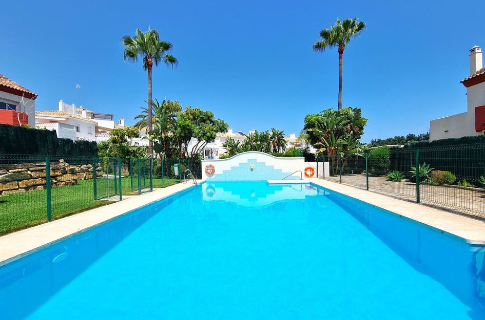 Huis in Urbanización Puerto de Estepona