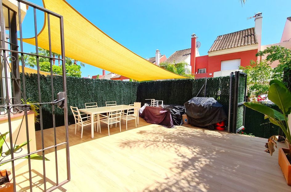 Huis in Urbanización Puerto de Estepona