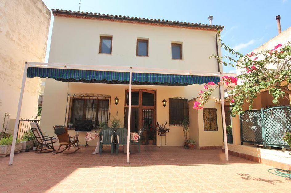 Villa in Parcent