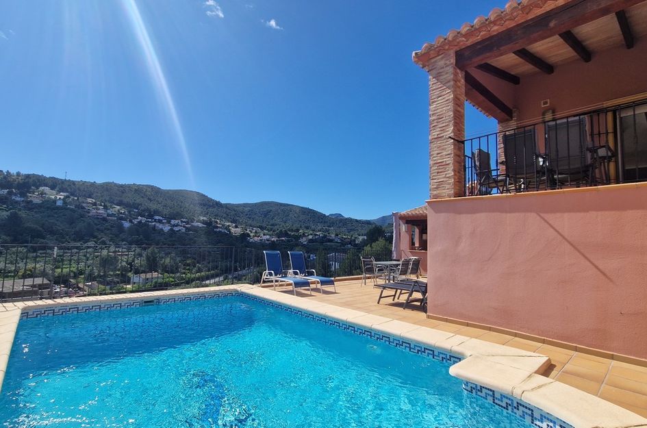 Villa in Orba