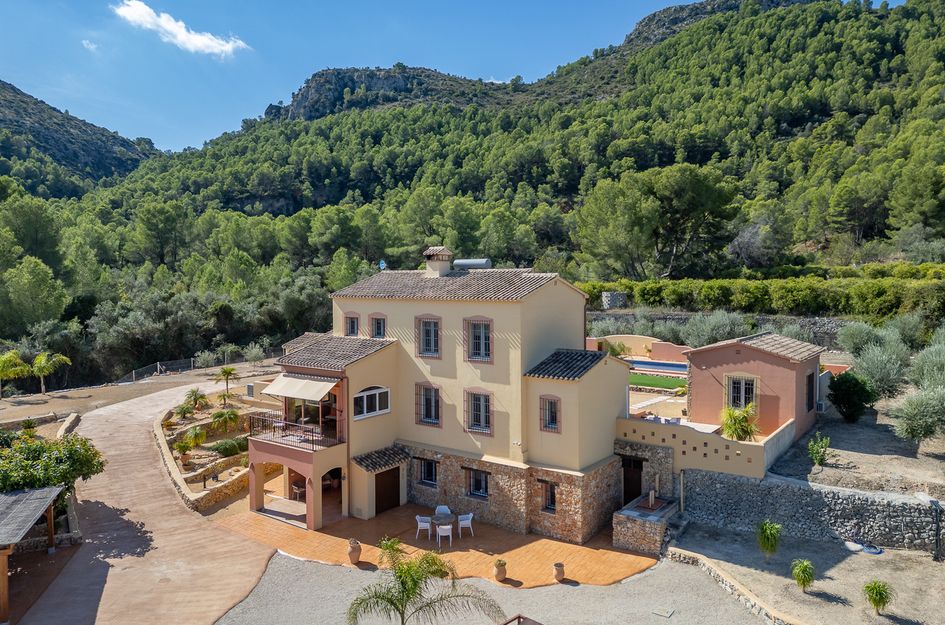 Finca in Orba