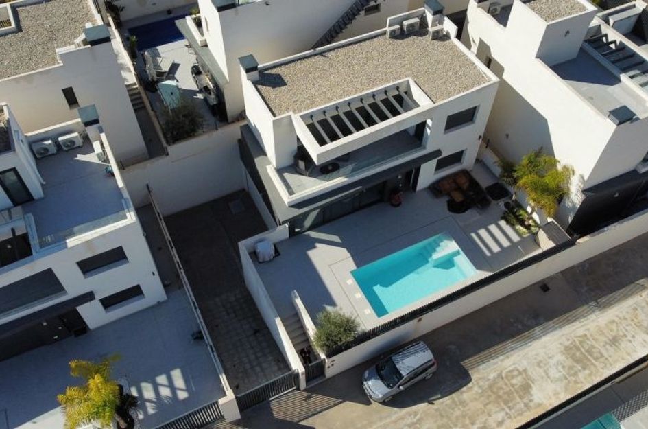 Villa in Algorfa