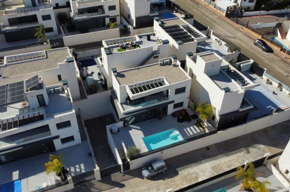 Villa in Algorfa