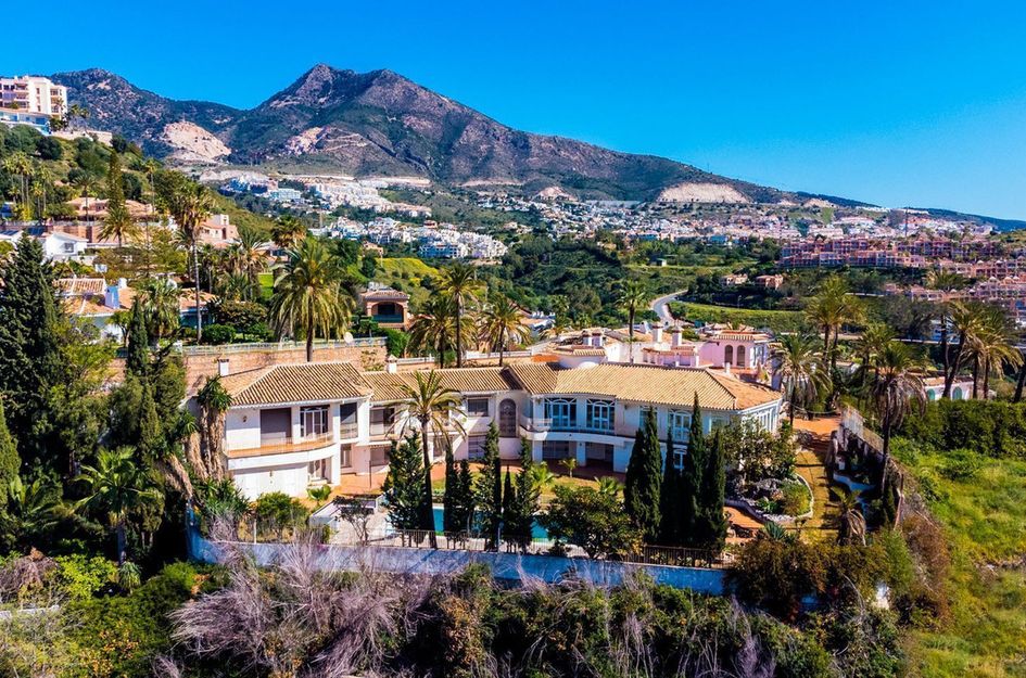 Villa in Benalmádena