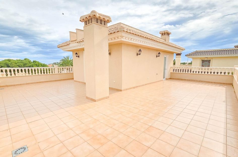 Villa in Cabo Roig