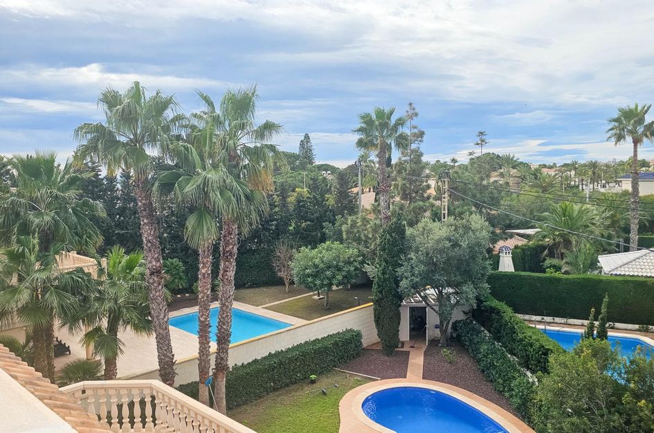Villa in Cabo Roig