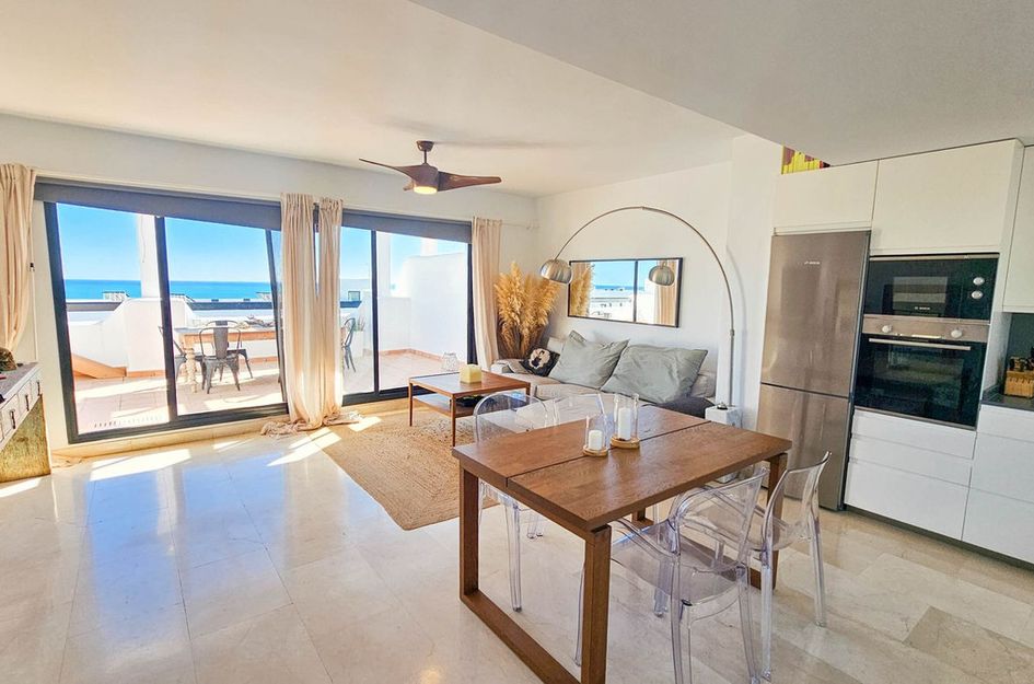 Penthouse in Bahía de Casares