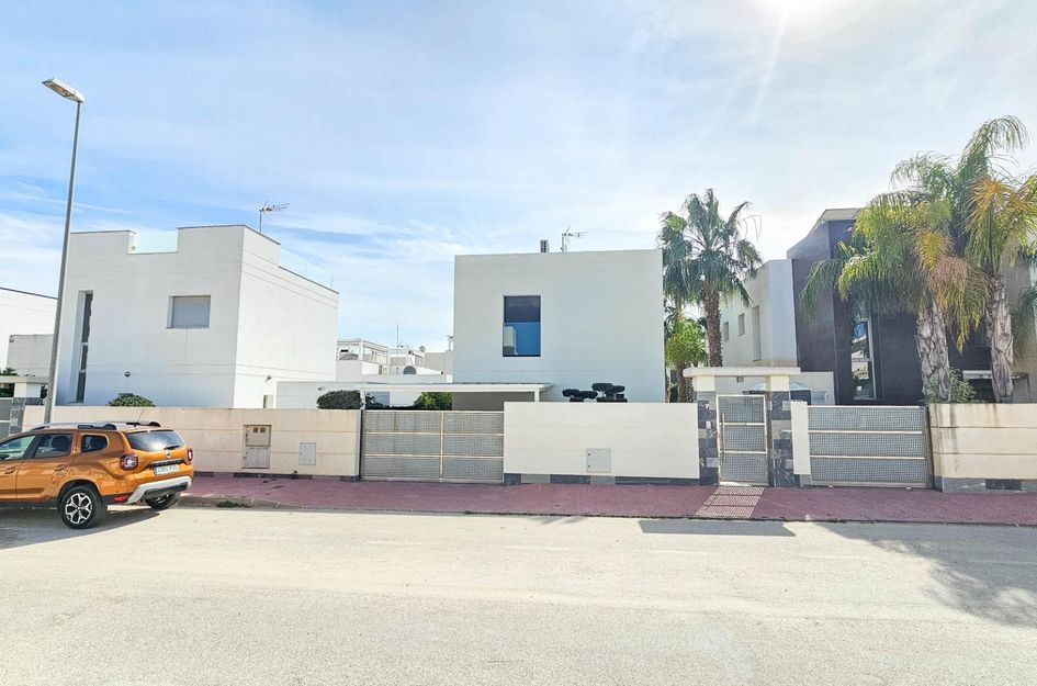 Villa in Quesada