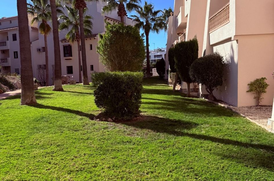 Penthouse in Campoamor R-5