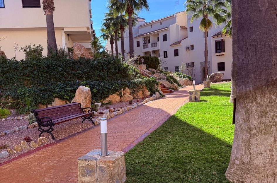 Penthouse in Campoamor R-5