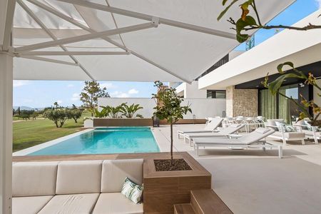Villa in Castillo de Montemar