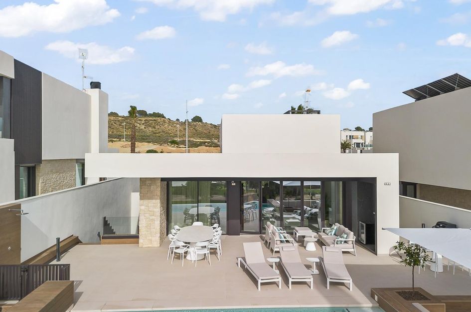 Villa in Castillo de Montemar