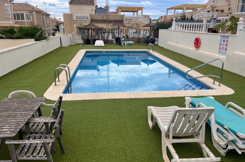 Duplex in San Miguel de Salinas
