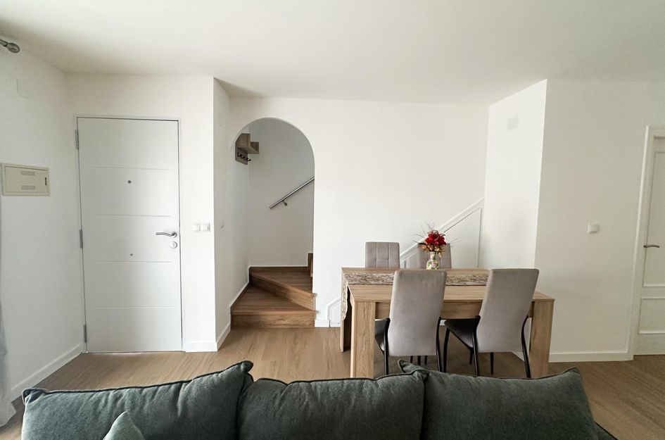 Duplex in San Miguel de Salinas