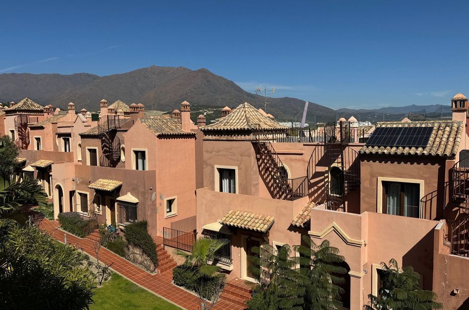 Huis in Urbanización Puerto de Estepona