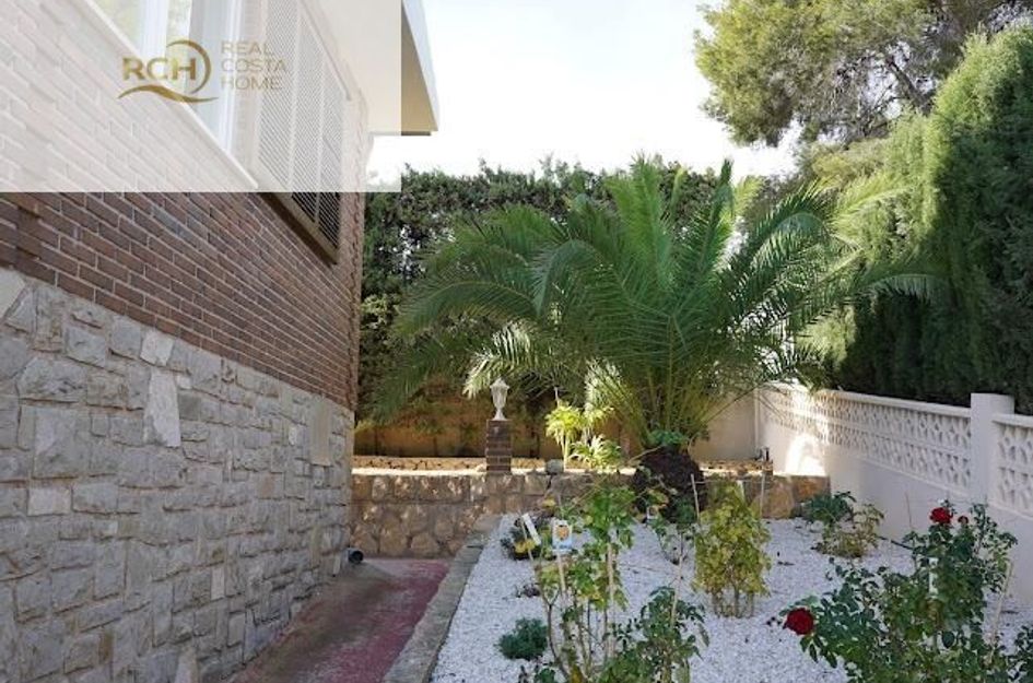 Villa in La Colina