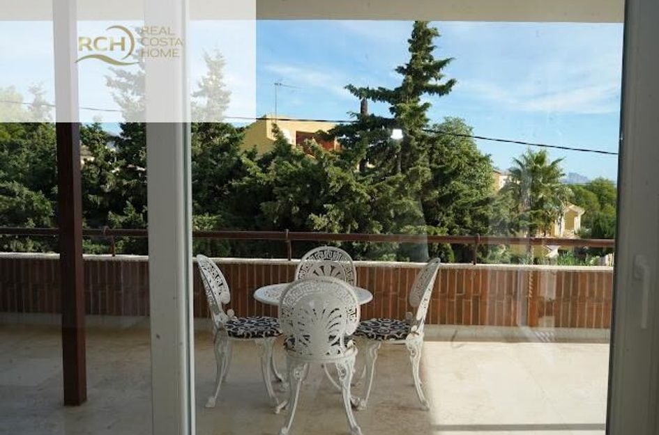Villa in La Colina