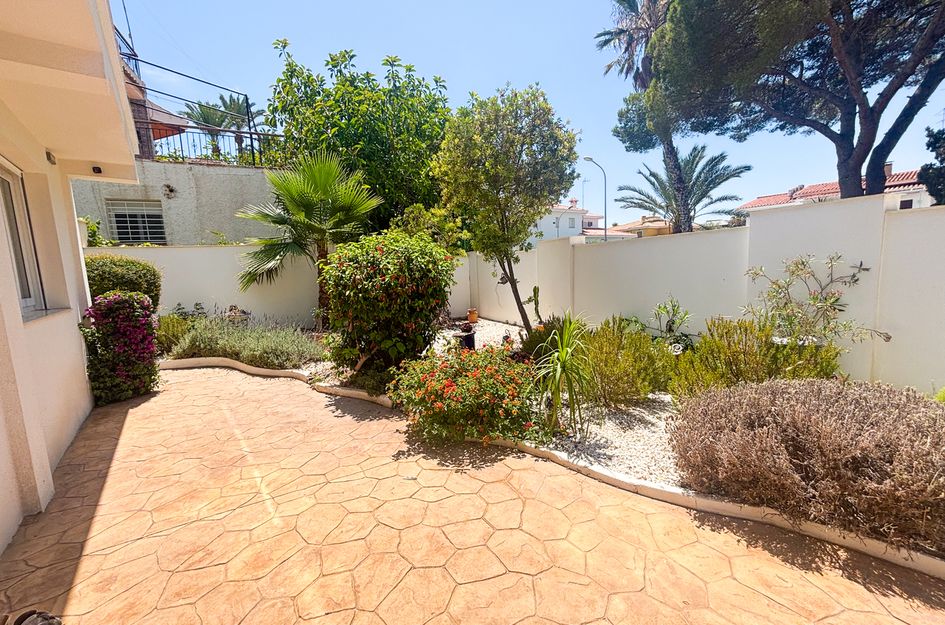 Villa in Dehesa de Campoamor