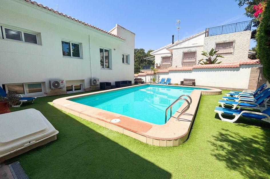 Villa in Dehesa de Campoamor