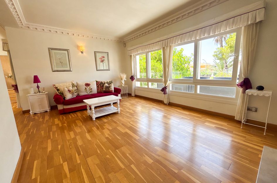 Villa in Dehesa de Campoamor