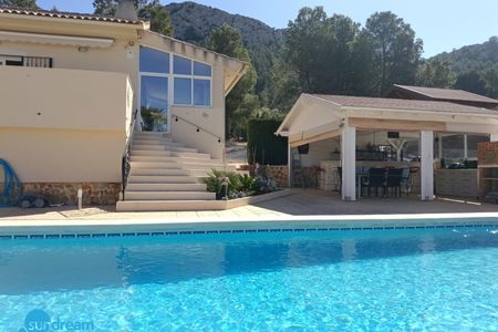 Villa in Las Casicas de Peña Zafra