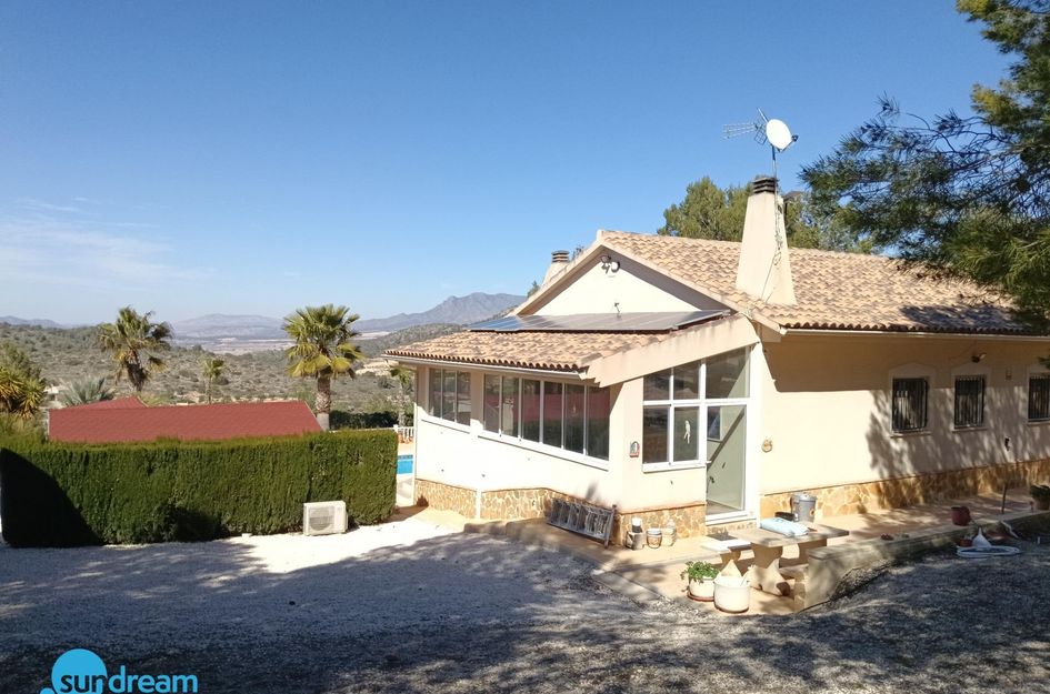 Villa in Las Casicas de Peña Zafra
