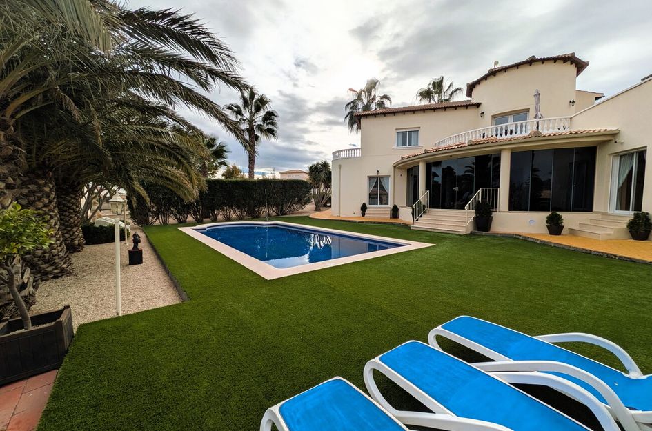 Villa in Campos del Río