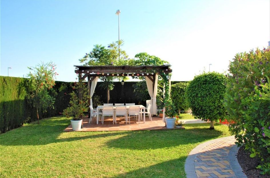 Villa in Quesada
