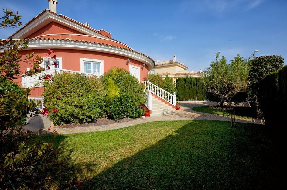 Villa in Quesada