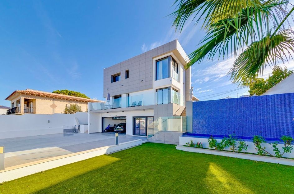 Villa in El Chaparral