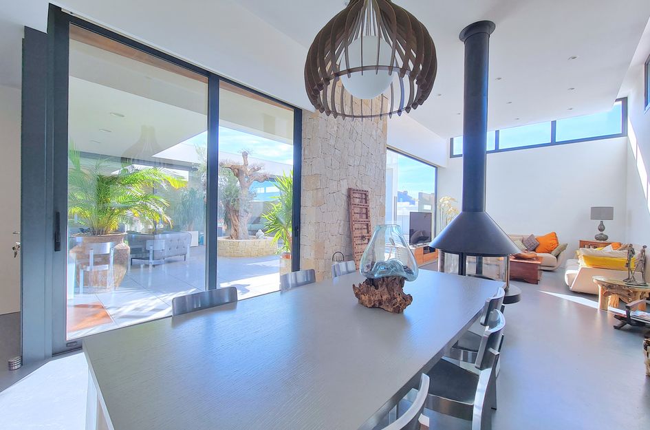 Villa in Las Lomas del Rame