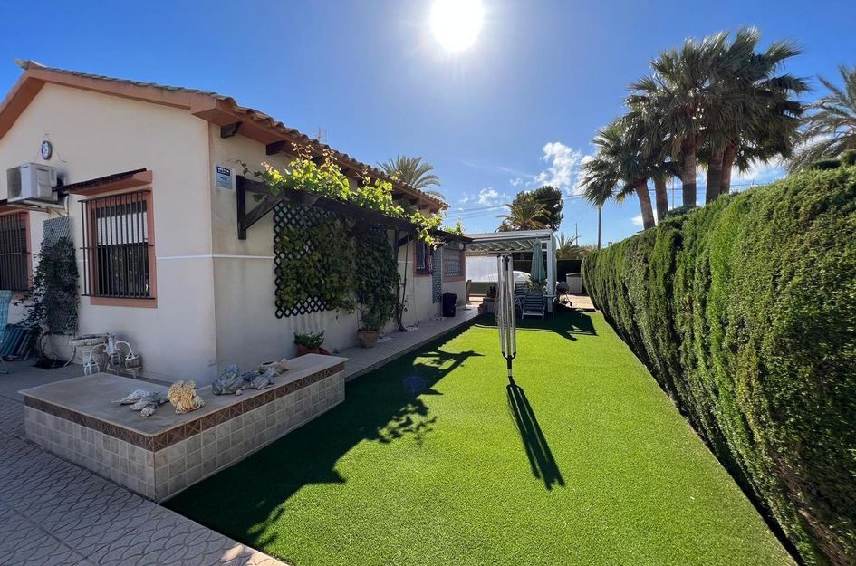 Villa in Cabo Roig