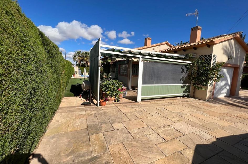 Villa in Cabo Roig