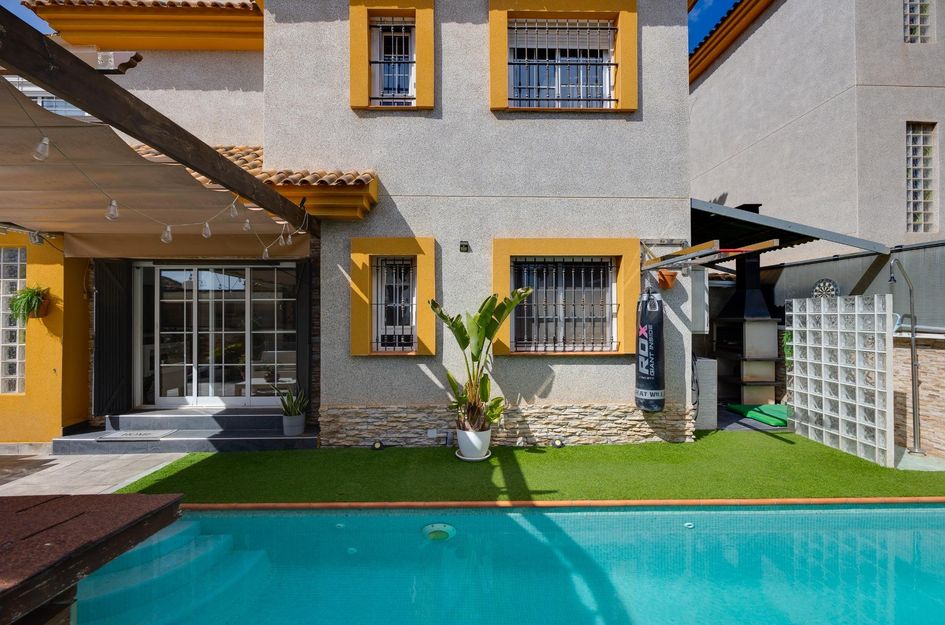 Villa in La Herrada