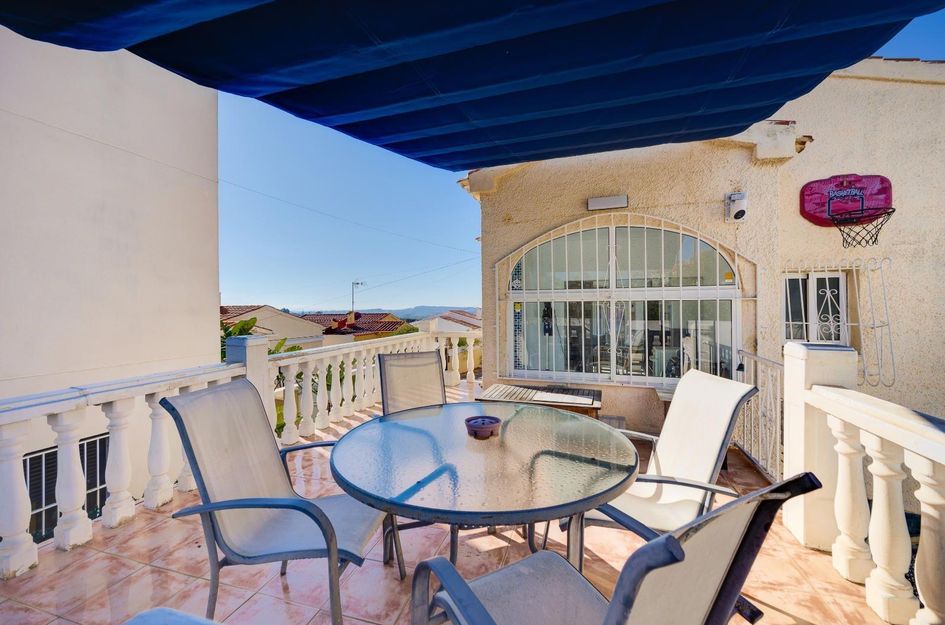 Villa in La Marina