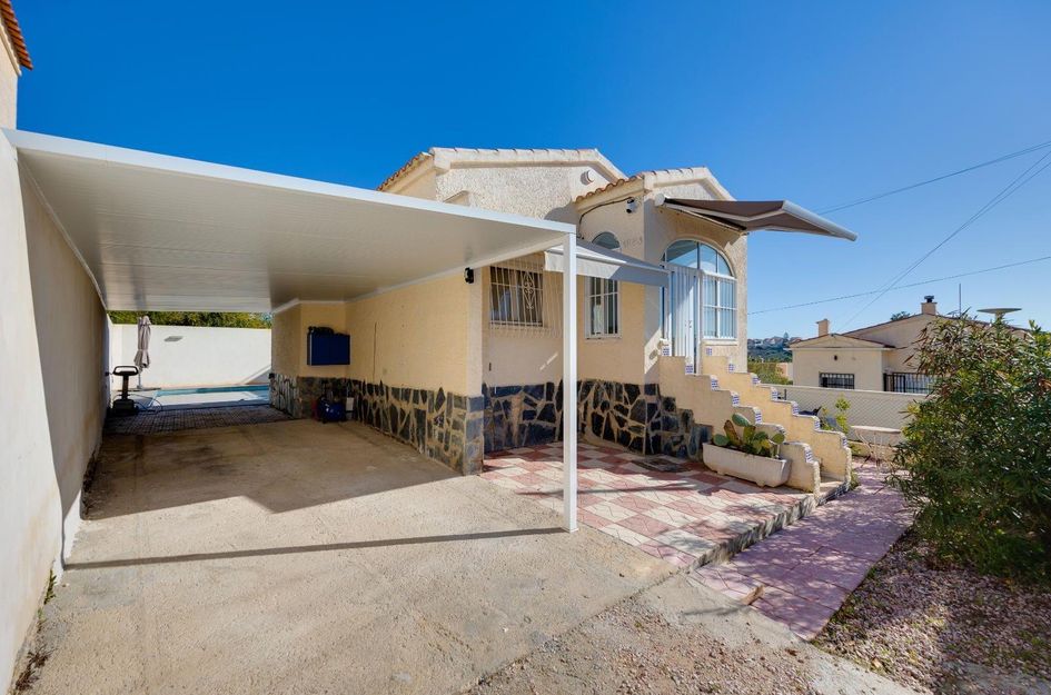 Villa in La Marina