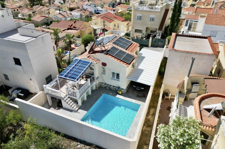 Villa in La Marina