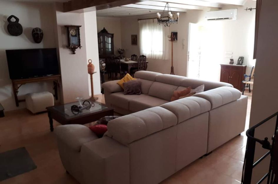 Villa in Villena