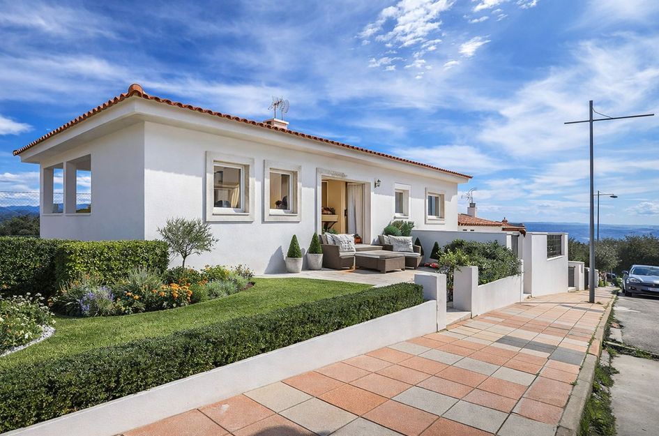 Huis in Puerto de la Duquesa