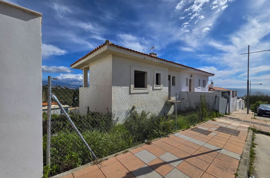 Huis in Puerto de la Duquesa