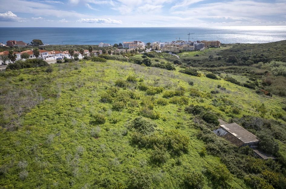 Perceel in Puerto de la Duquesa