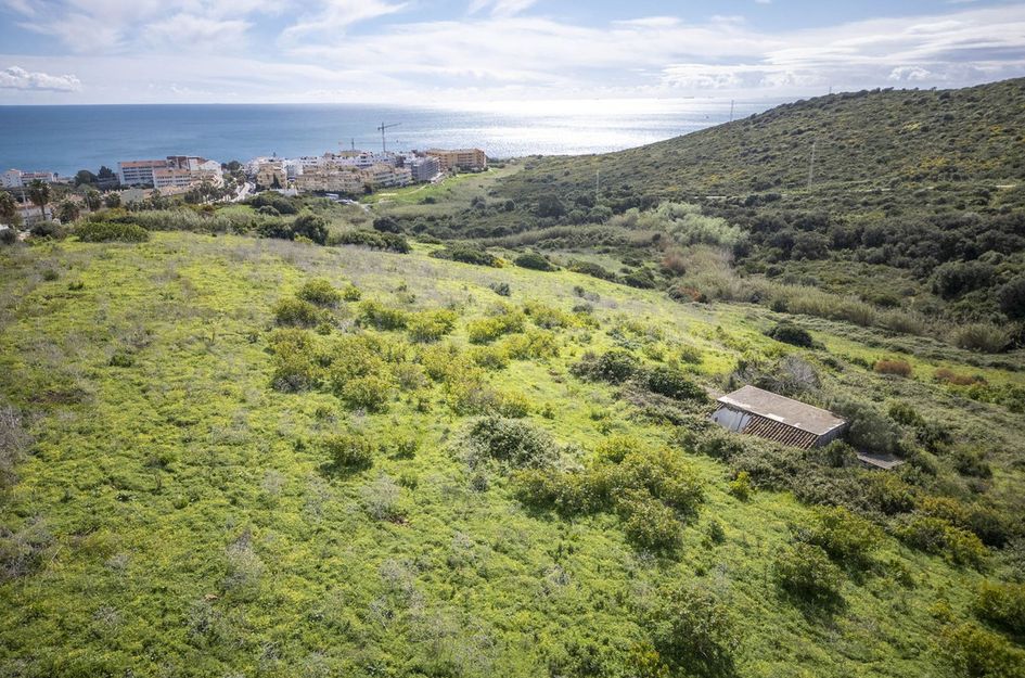 Perceel in Puerto de la Duquesa