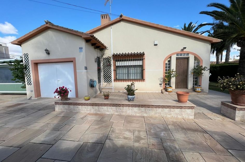 Villa in Cabo Roig